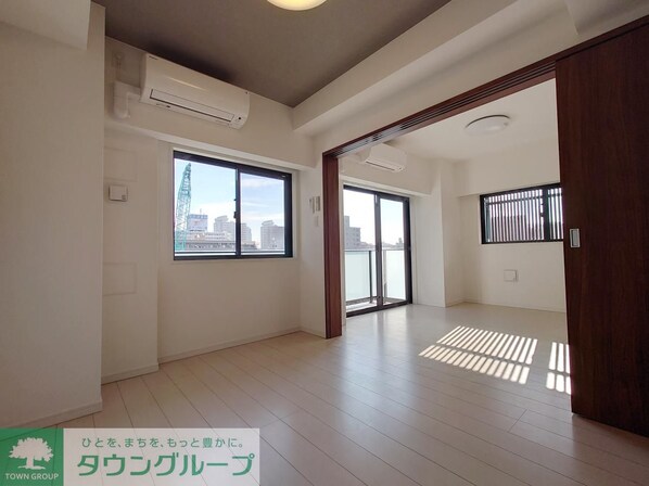 LUNIQ錦糸町の物件内観写真